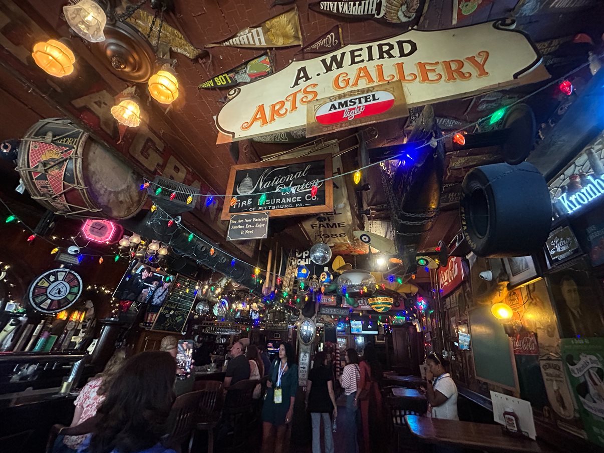 The Green Door Tavern