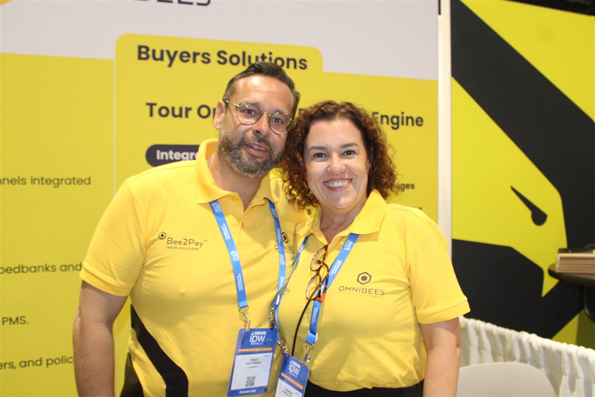Jeff van Langeveld, da Disney, Sylvio Ferraz, da BeFly, Cinthia Douglas, da Disney, Marco Lourenço, da Queensberry, e Alejandro Flores e Alexander Haim, da Disney