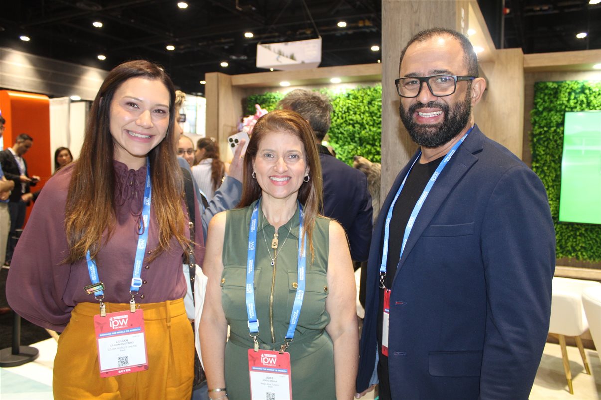 Jeff van Langeveld, da Disney, Sylvio Ferraz, da BeFly, Cinthia Douglas, da Disney, Marco Lourenço, da Queensberry, e Alejandro Flores e Alexander Haim, da Disney