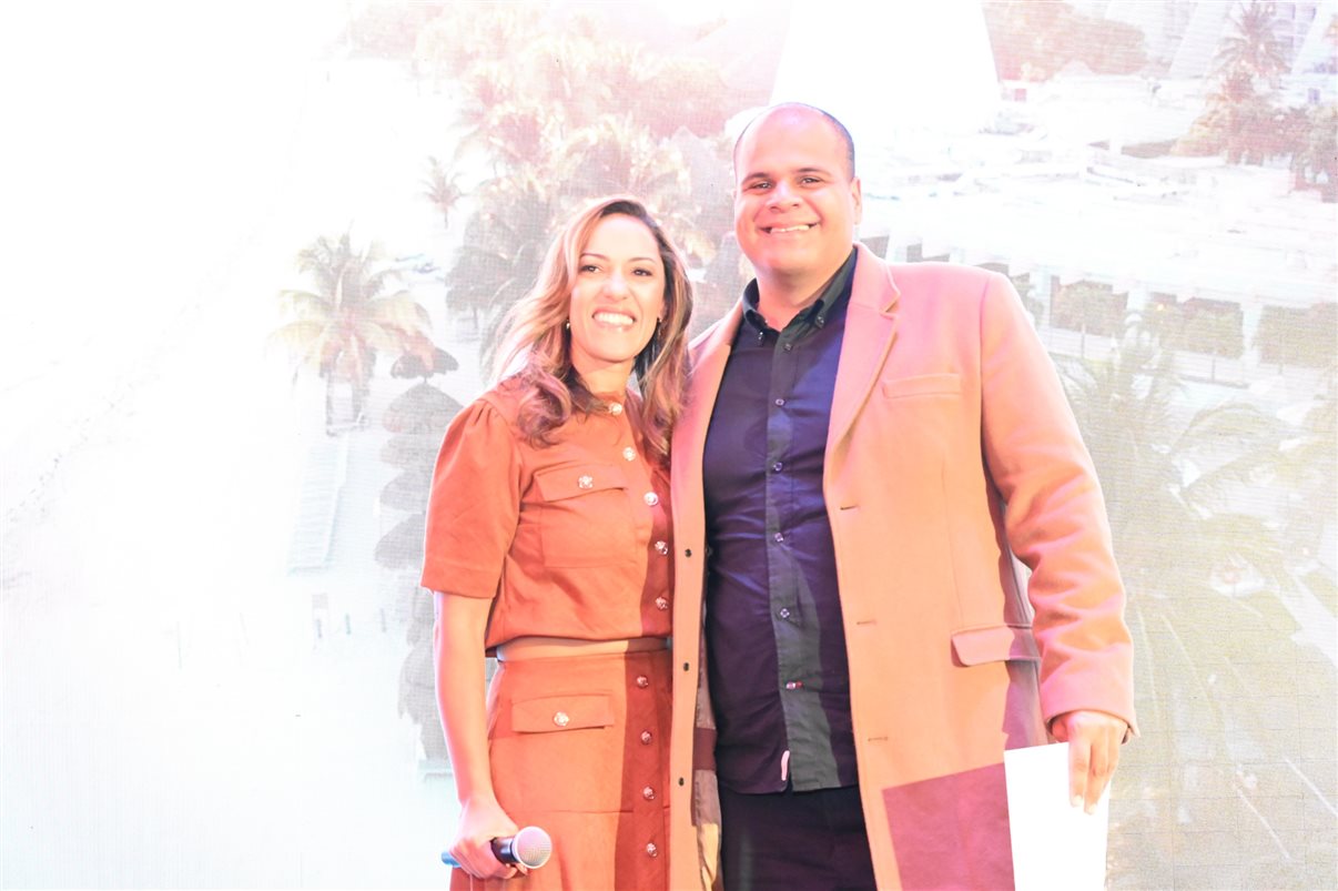 Elizabeth Santos e Victor Domez, da Meliá