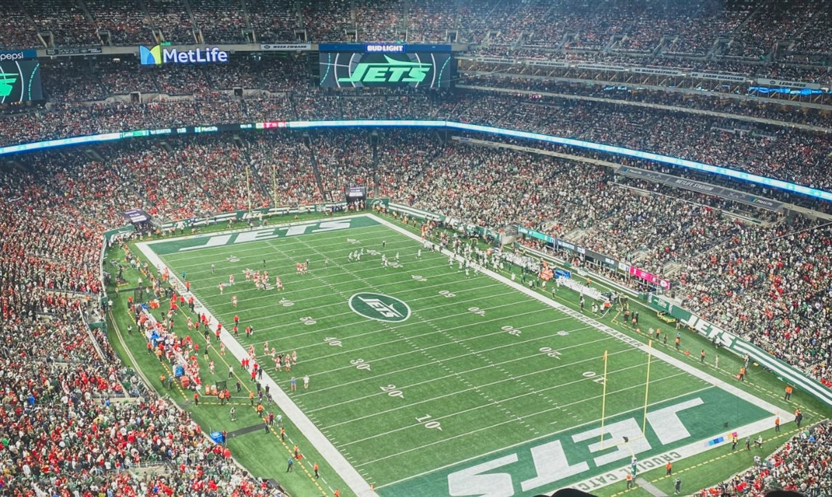 O MetLife Stadium, em Nova York–Nova Jersey, que habitualmente recebe competições de esportes americanos, será uma das principais sedes de jogos na copa do Mundo Fifa