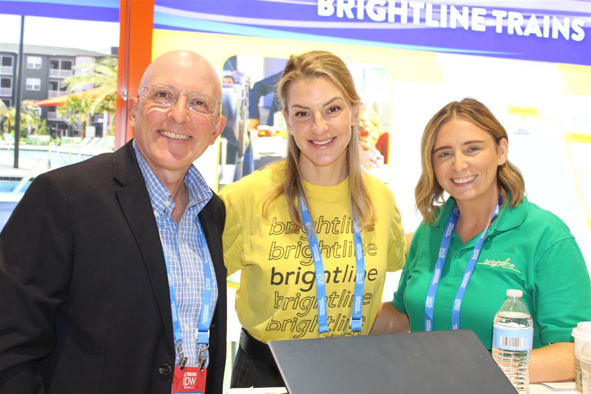 Carol Gusson e Paulo Biondo, da CVC Corp