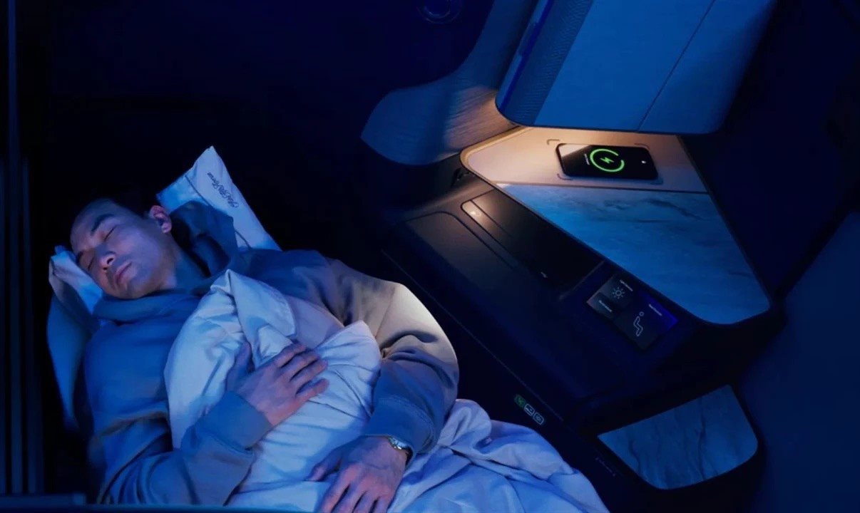 A Polaris Studio será lançada inicialmente com apenas duas suítes por aeronave (assentos A e D), aproveitando o espaço disponível na configuração atual da frota