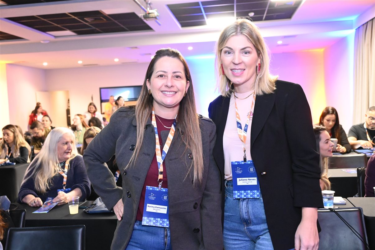 Renata Luz, da Beup Viagens e Turismo, e Rafaella Bento, da HotelDO