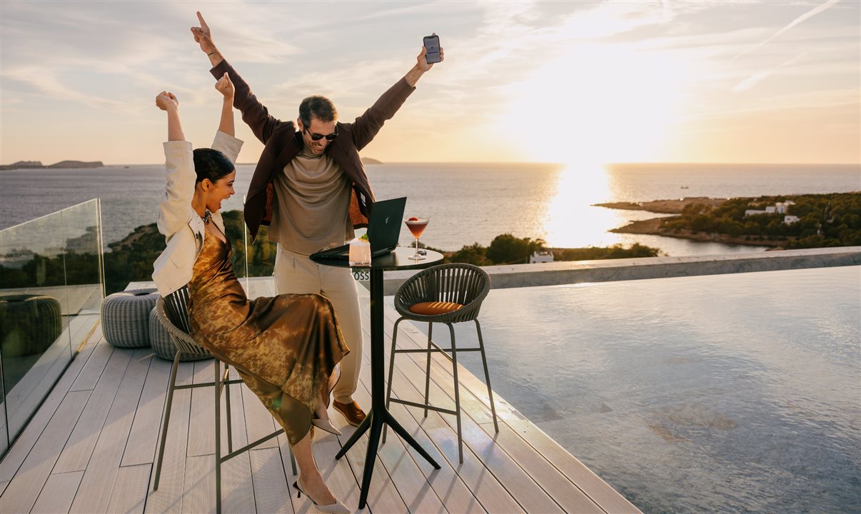 Cada reserva de hospedagem, evento ou casamento realizada em um dos hotéis do grupo, você acumula pontos Rewards