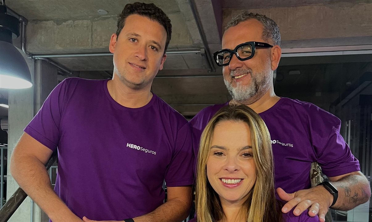 Novo combo do My Hero, criado com orgulho em parceria com o Pool de Agências LGBTs