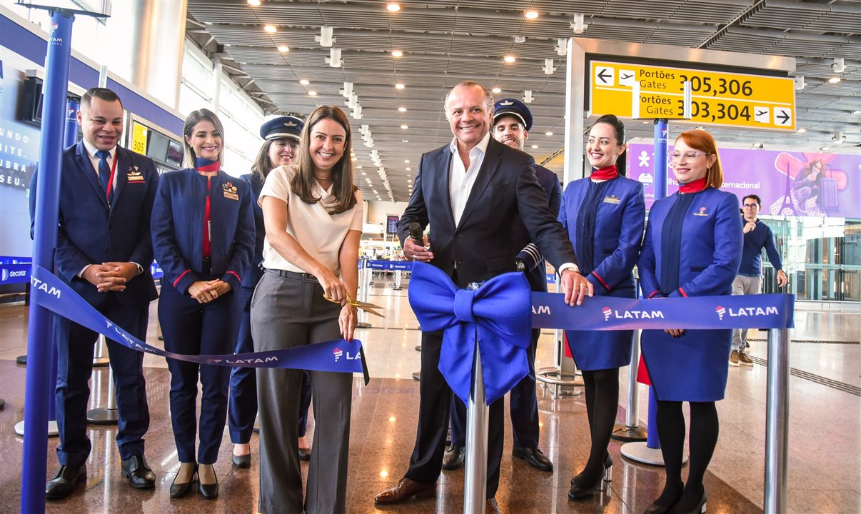 A Latam inaugurou hoje a sua rota sazonal para Bariloche, saindo de São Paulo. O voo fica disponível até o final de agosto