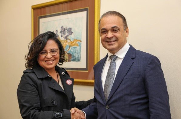 Mônica Samia e Roberto de Lucena