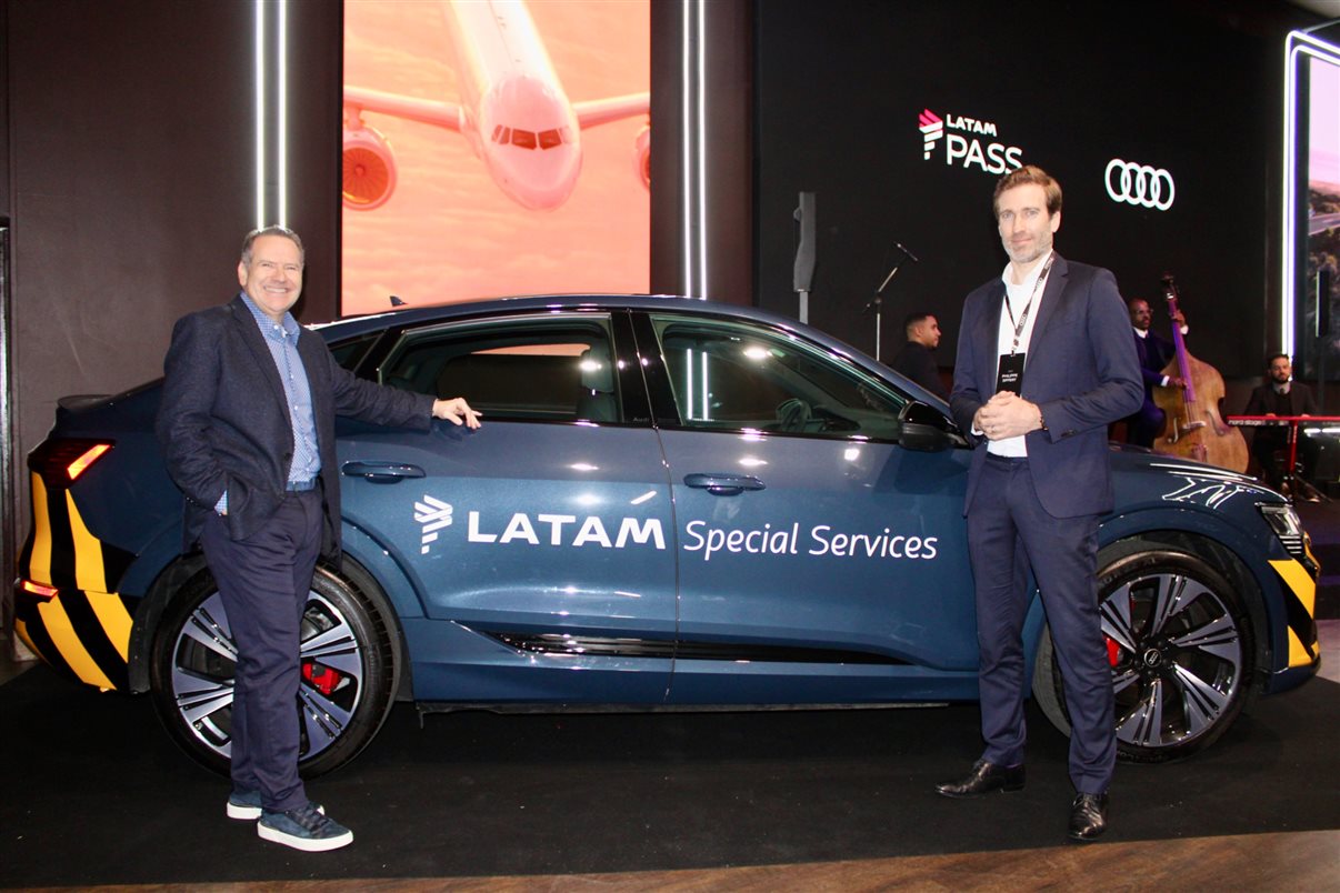 Paulo Miranda, vice-presidente de Clientes do Grupo Latam Airlines, e Phillipe Siffert, diretor executivo da Audi do Brasil