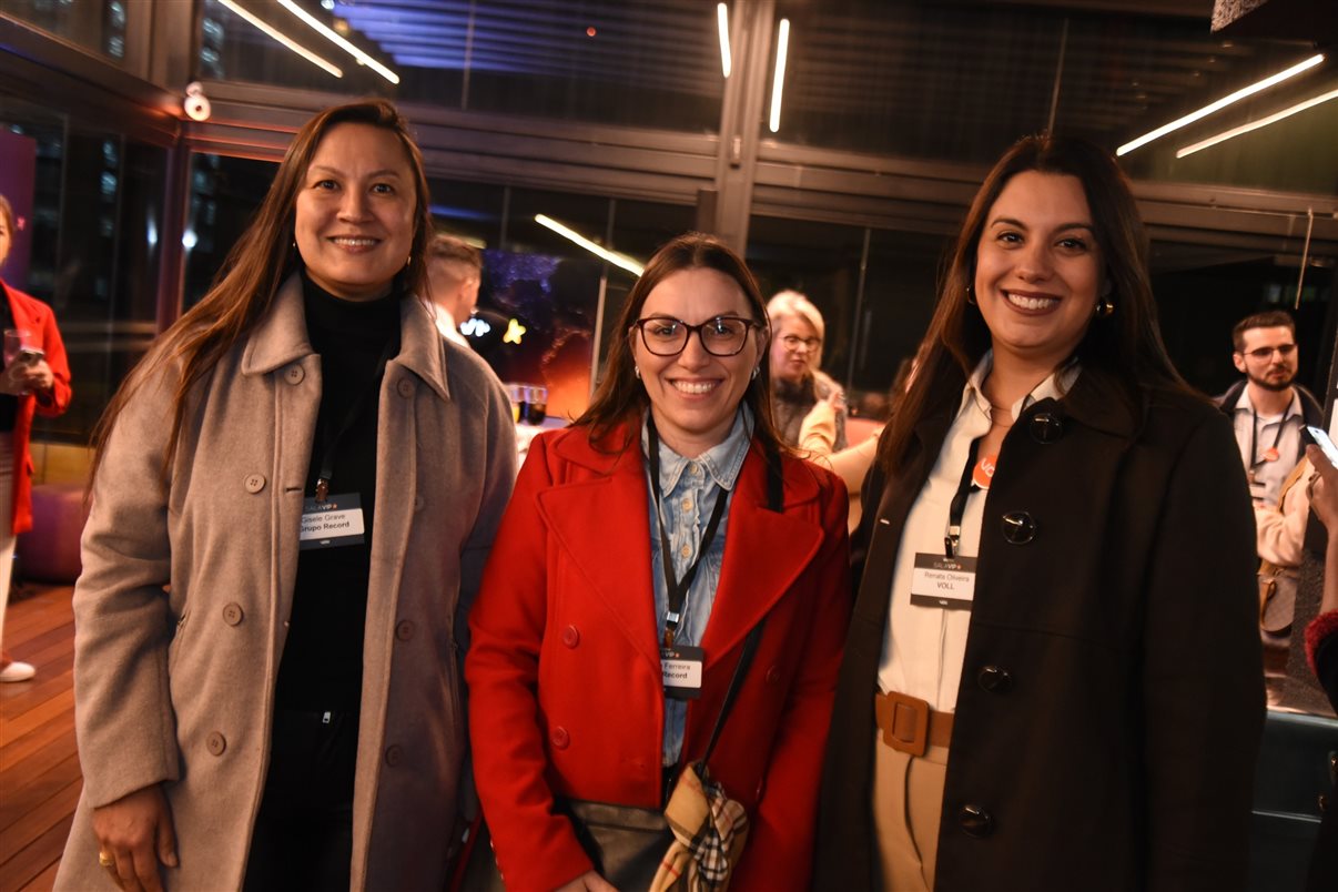 Ana Prado, da Syngenta, Luiz Moura, da VOLL, e Thaís Meirelles, da XP