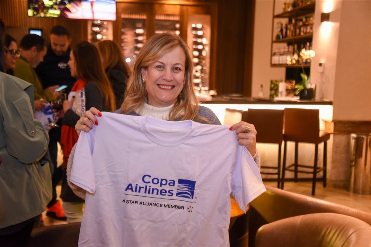 Lia Hirakawa Cruz, do Visit Miami, ao lado de Jorge Souza, da Orinter