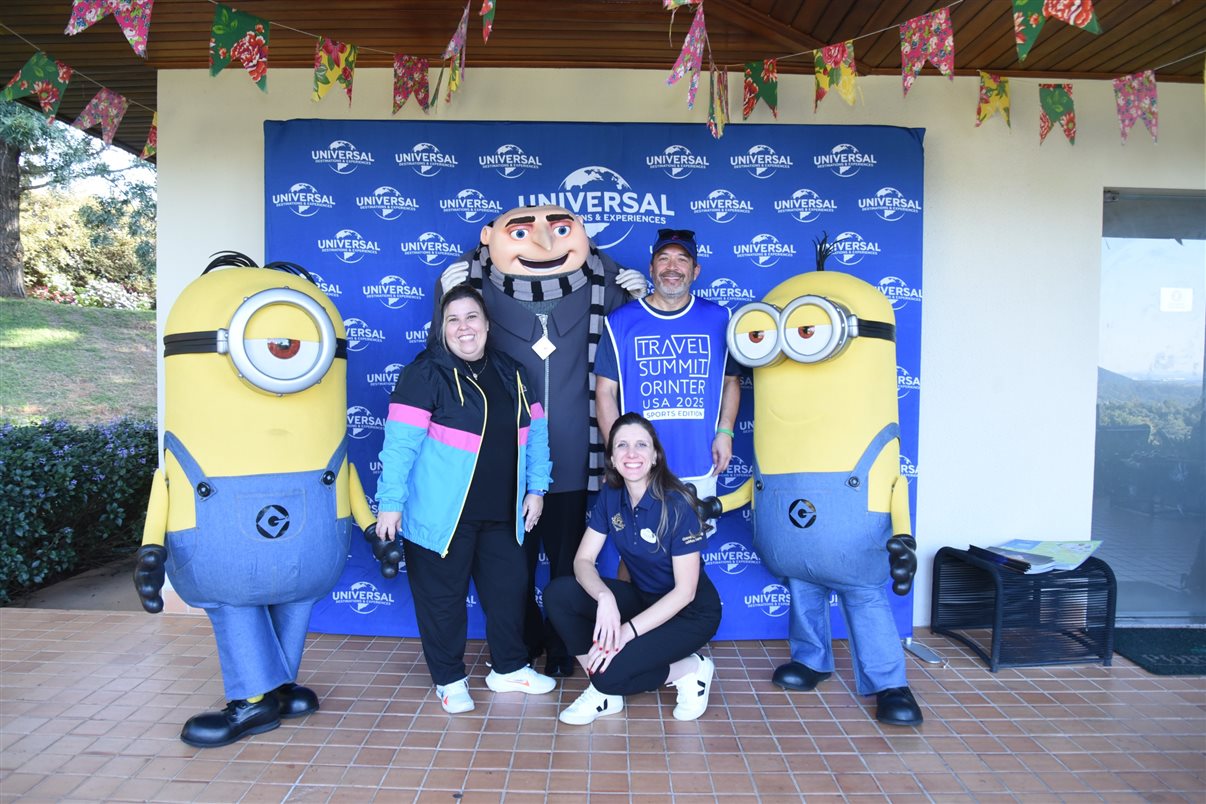 Jorge Souza, da Orinter, e Karina Nascimento, Copa Airlines