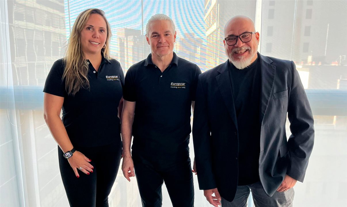 Amanda Mastro, Rodrigo Pereira e Vinicius Severo, da MTDNA