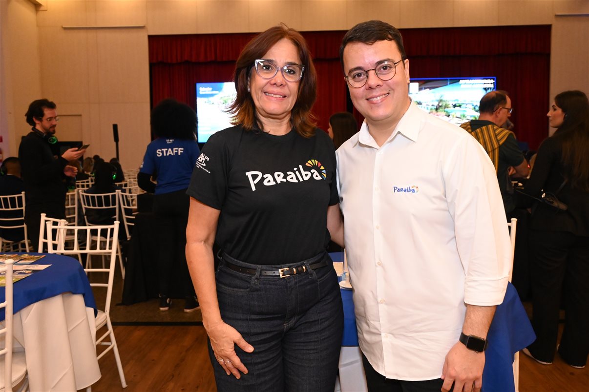 Trade alagoano: Andrea Gatto, da Rede Brisa, Ana Guilhermina, do Marianas Maceio Hotel, Tata Costa, do Village Barra Hotel, Andrezza Mendes, da Setur Alagoas, Carmen Mascia, da Luck Receptivo, Lia Jatoba, da Abih Alagoas, Alejandro Velásquez, da Luck Receptivo, Denise Borges, dos Hoteis Ponta Verde Maceio e France, e Lilian Santos, do Vila Gale