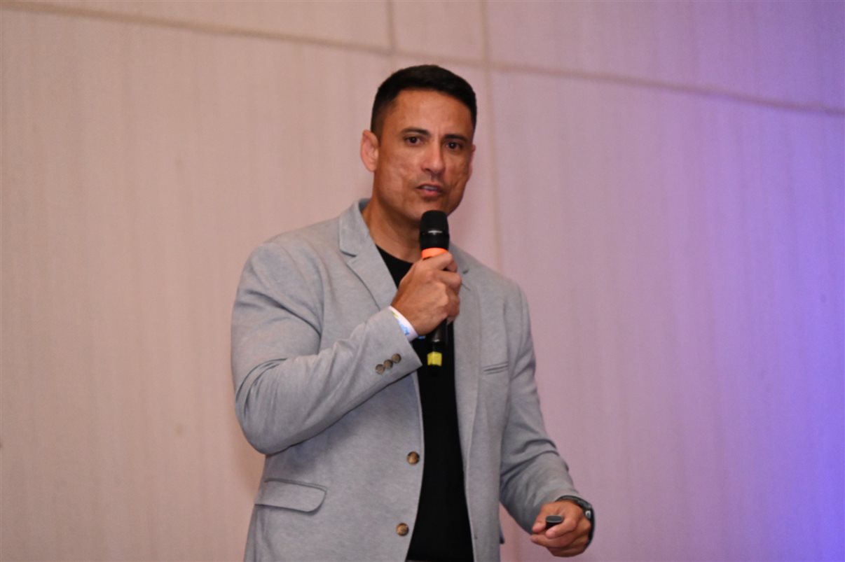 Trade alagoano: Andrea Gatto, da Rede Brisa, Ana Guilhermina, do Marianas Maceio Hotel, Tata Costa, do Village Barra Hotel, Andrezza Mendes, da Setur Alagoas, Carmen Mascia, da Luck Receptivo, Lia Jatoba, da Abih Alagoas, Alejandro Velásquez, da Luck Receptivo, Denise Borges, dos Hoteis Ponta Verde Maceio e France, e Lilian Santos, do Vila Gale