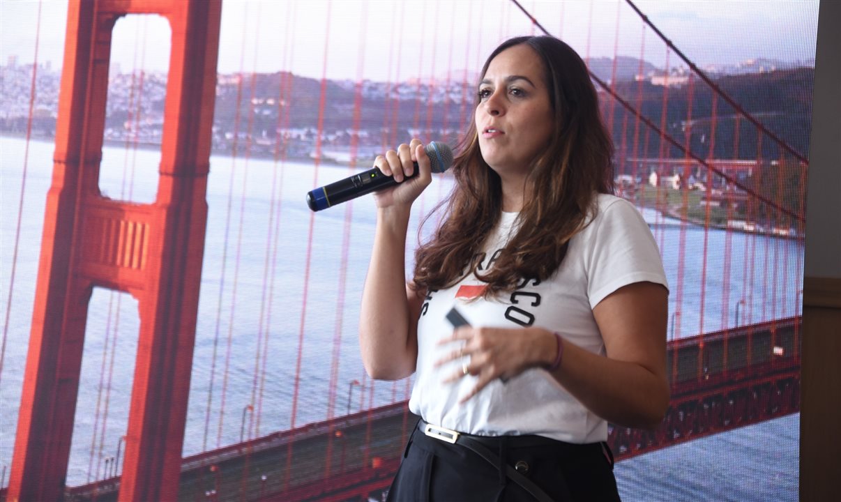 Julia Guerra, da SMI