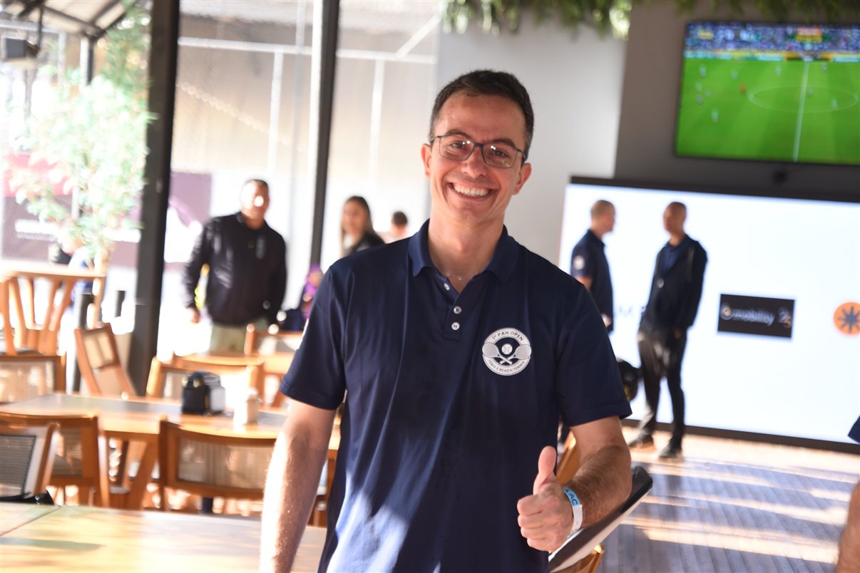 Rodrigo Vieira, da PANROTAS,  e Rafael Ortiz, da Voetur