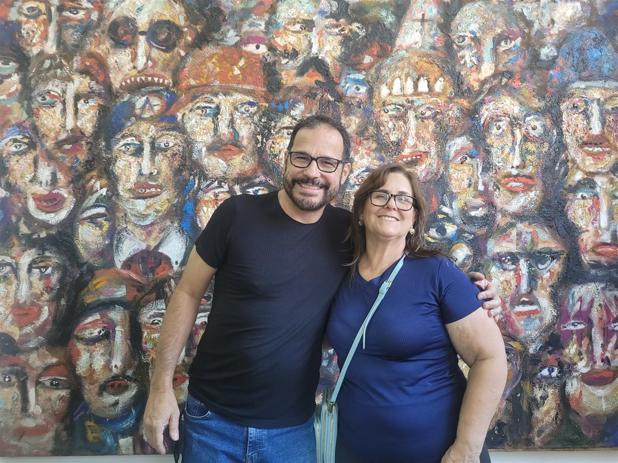 Guilherme Bastos Mellone e Daniele Leite Prado, ambos da Setur-SP