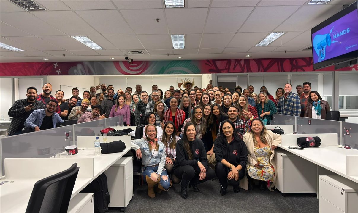 Equipe da Eventesse se reúne para conhecer a nova sede em São Paulo