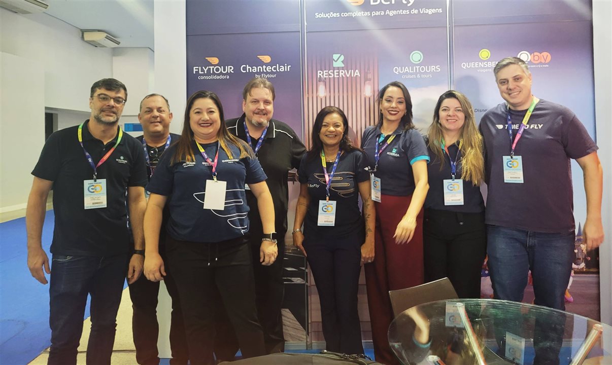 Daniel Fatinate, Gabriel Galvão, Giselly Moura, Filipe Rodrigues, Ivonete Santos, Jordane Araújo, Keliane Anjos e Pedro Ciccarelli, da BeFly