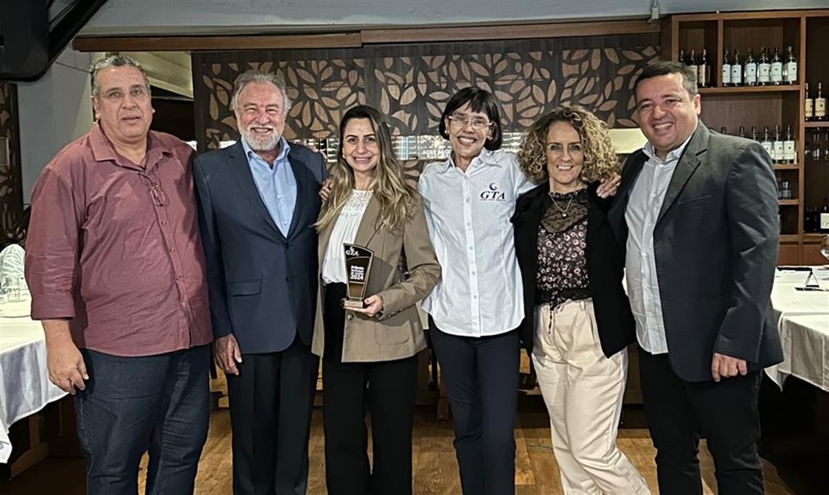 Celso Guelfi com parte dos top sellers