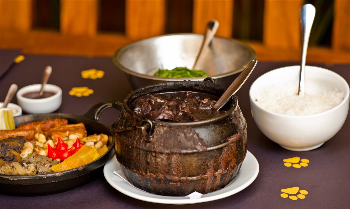 Feijoada da chef Janaína Torres
