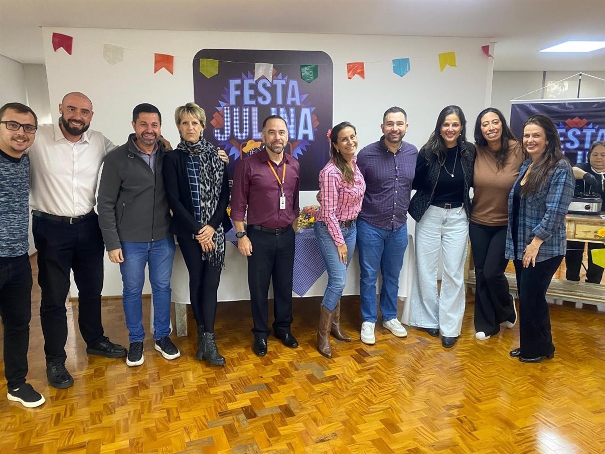 Cesar Floreste, da All Nippon Airways, Anderson Salva, da Air France-KLM, Francine Gomes, da Aeroméxico, Dirk Gratez, da Discover The World, Cassio Lucas, da South African Airways, Nadia Kardouss, da Aviareps, Juliana Abrantes e Daniel Caturani, da BRT, Estela Marques, da Turkish Airlines, Alan Oliveira, da Avianca, Cassio Bello, da Taag, e José Roberto e Carlos Vazquez, da BRT