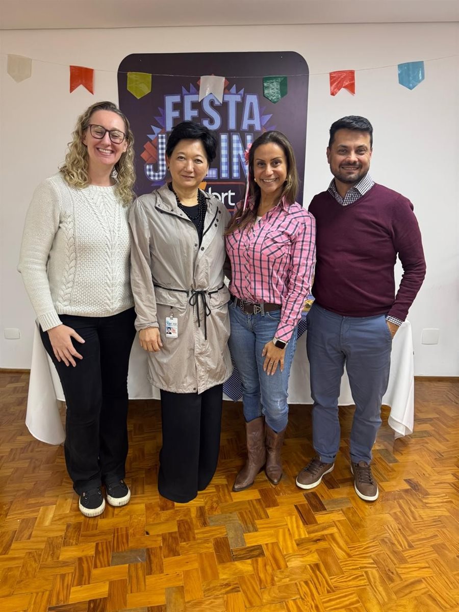 Cesar Floreste, da All Nippon Airways, Anderson Salva, da Air France-KLM, Francine Gomes, da Aeroméxico, Dirk Gratez, da Discover The World, Cassio Lucas, da South African Airways, Nadia Kardouss, da Aviareps, Juliana Abrantes e Daniel Caturani, da BRT, Estela Marques, da Turkish Airlines, Alan Oliveira, da Avianca, Cassio Bello, da Taag, e José Roberto e Carlos Vazquez, da BRT