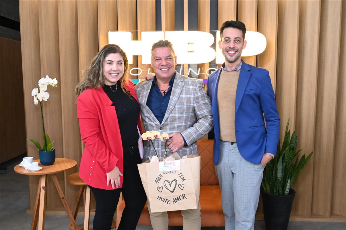 Fernando Nunes, CEO da Holding BePrime, Henrique Costa, da Let's Play, Carol Tikerpe, da Coz - Cozinha Criativa, Cleiton Feijó, da PrimeXP, e Thiago Couto, da Coz - Cozinha Criativa