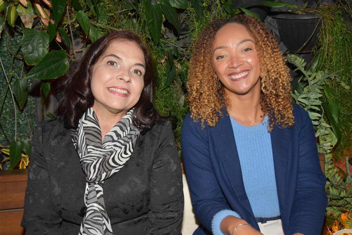 Marcele Azevedo, da Coris, e Yoham Wallace, da Grace Corretora