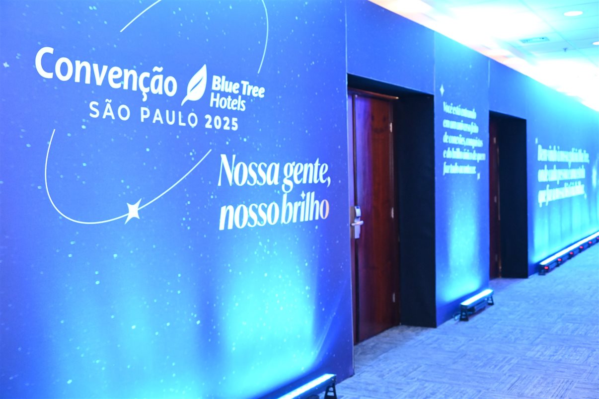 Chieko Aoki com equipe de Caxias do Sul e Florianópolis: Vinícius Schreiner, Roberta Albuquerque, Luciane Perez, Raquel Bitencourt, Adalgiza Ferreira e Alison Vilela 