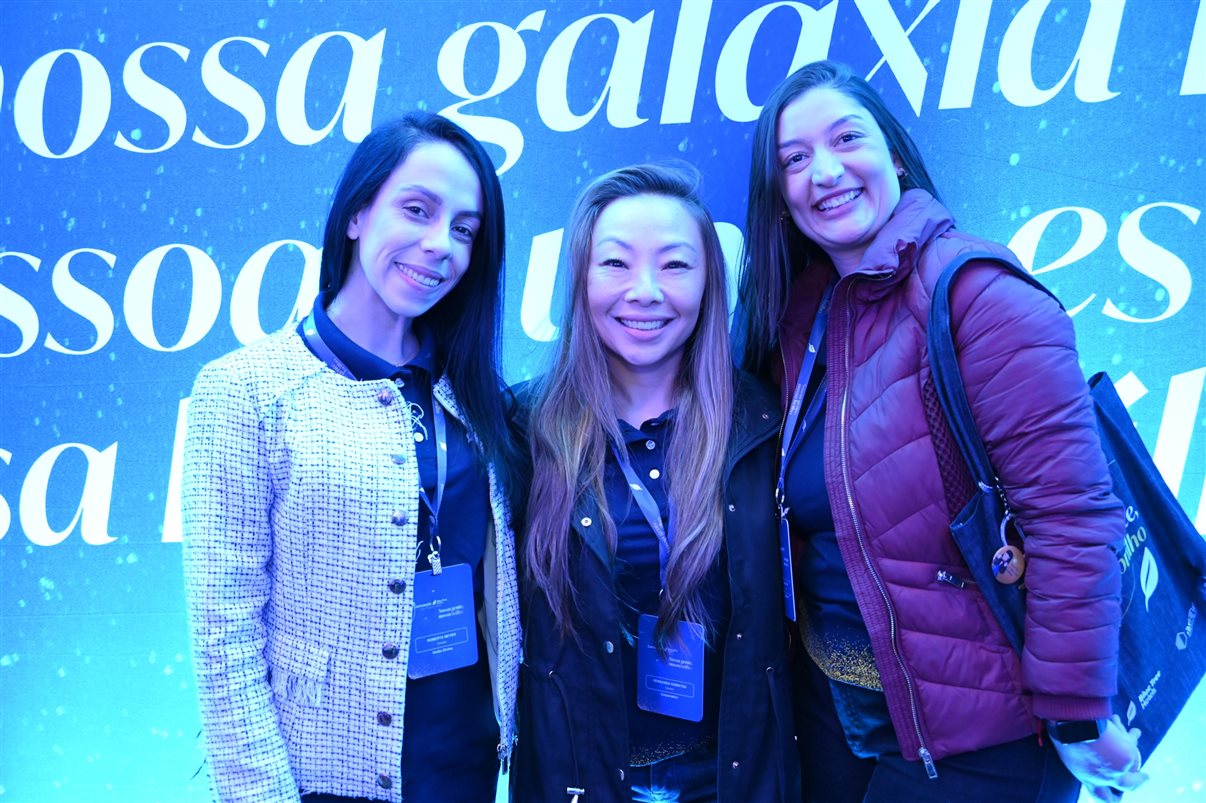 Chieko Aoki com equipe de Caxias do Sul e Florianópolis: Vinícius Schreiner, Roberta Albuquerque, Luciane Perez, Raquel Bitencourt, Adalgiza Ferreira e Alison Vilela 