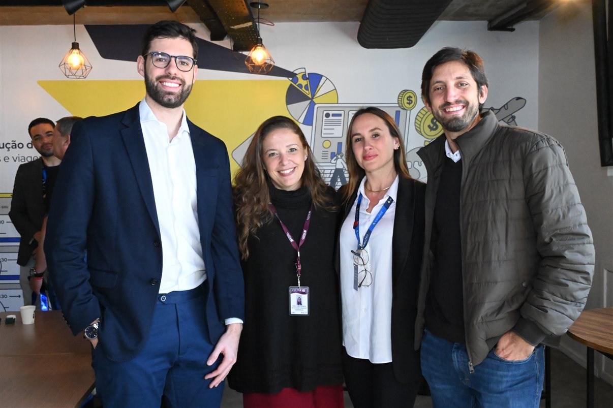 Cibeli Oliveira e Pedro Góes, da Paytrack