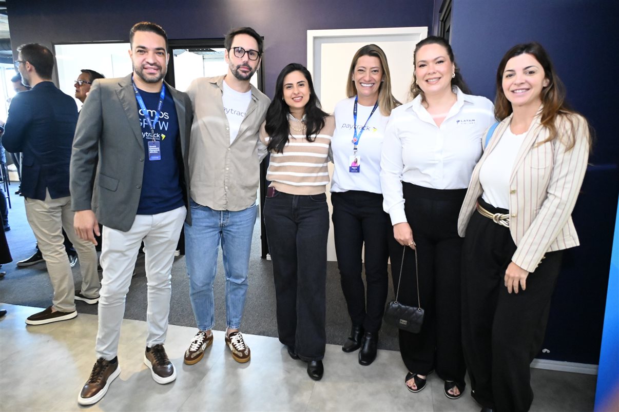 Cibeli Oliveira e Pedro Góes, da Paytrack