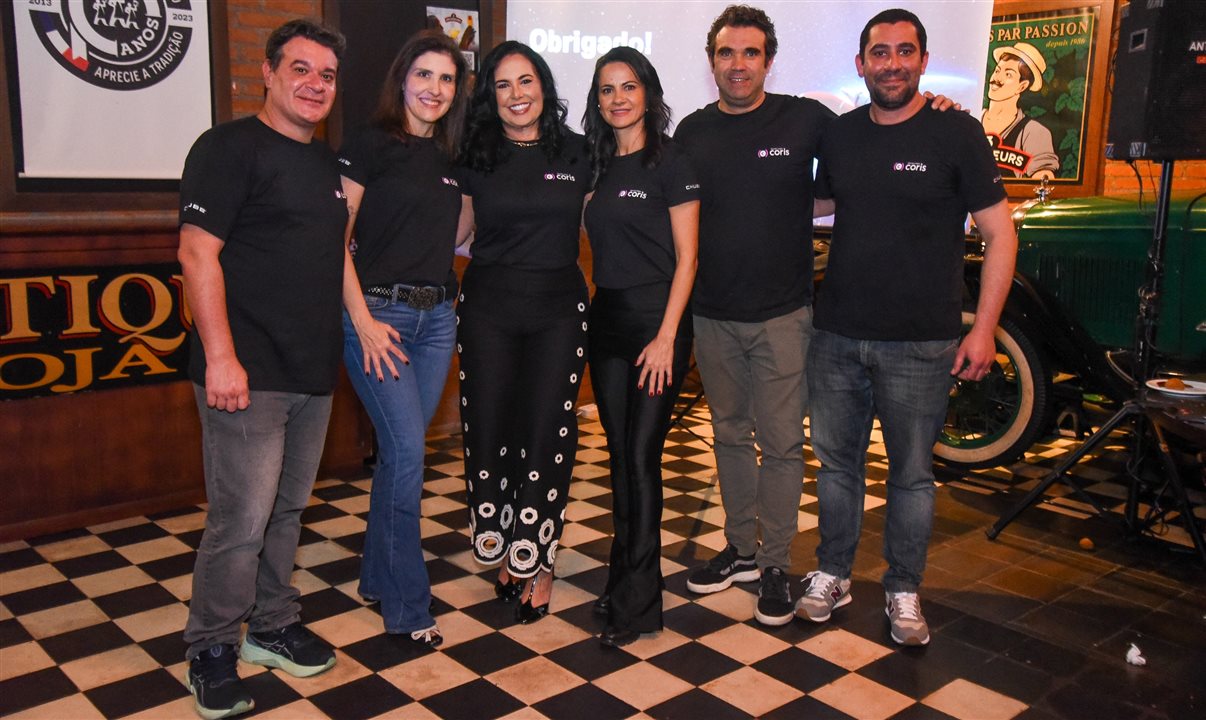Luiz Gustavo Costa, CEO da Coris, Helena Cunha, diretora de Seguro Viagem da Chubb, Claudia Brito, diretora Comercial e de Marketing da Coris, Thais Mahalem, sócia-diretora de Marketing & Digital Commerce da Coris, André Domiciano, diretor de Financeiro da Coris, e Leandro Adam, gerente de Vendas da Chubb