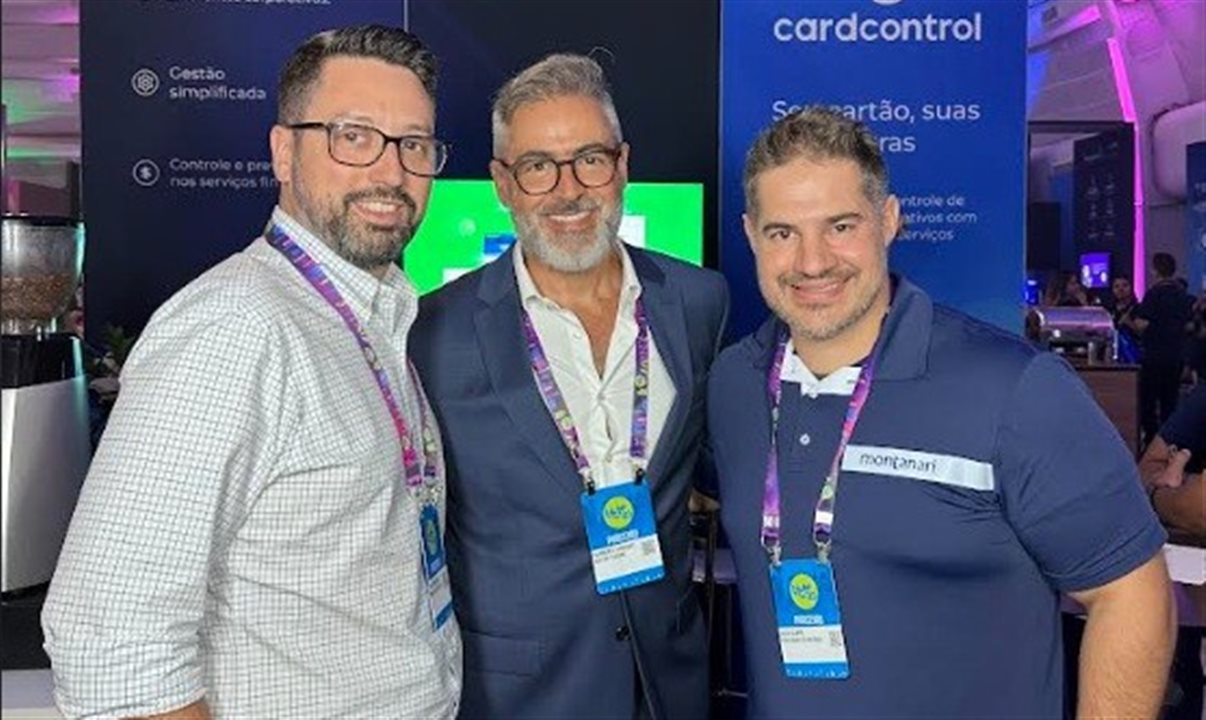 Fabio Montanari, CEO da Montanari Tecnologia, Humberto Cançado, diretor comercial da Voetur, e Julio Clapis, head de Growth da Montanari Tecnologia