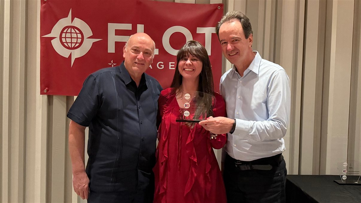 Francisco Blanch, Johanna González e Cristina Fernandes, da Discover Puerto Rico, e Eduardo Barbosa, da Flot