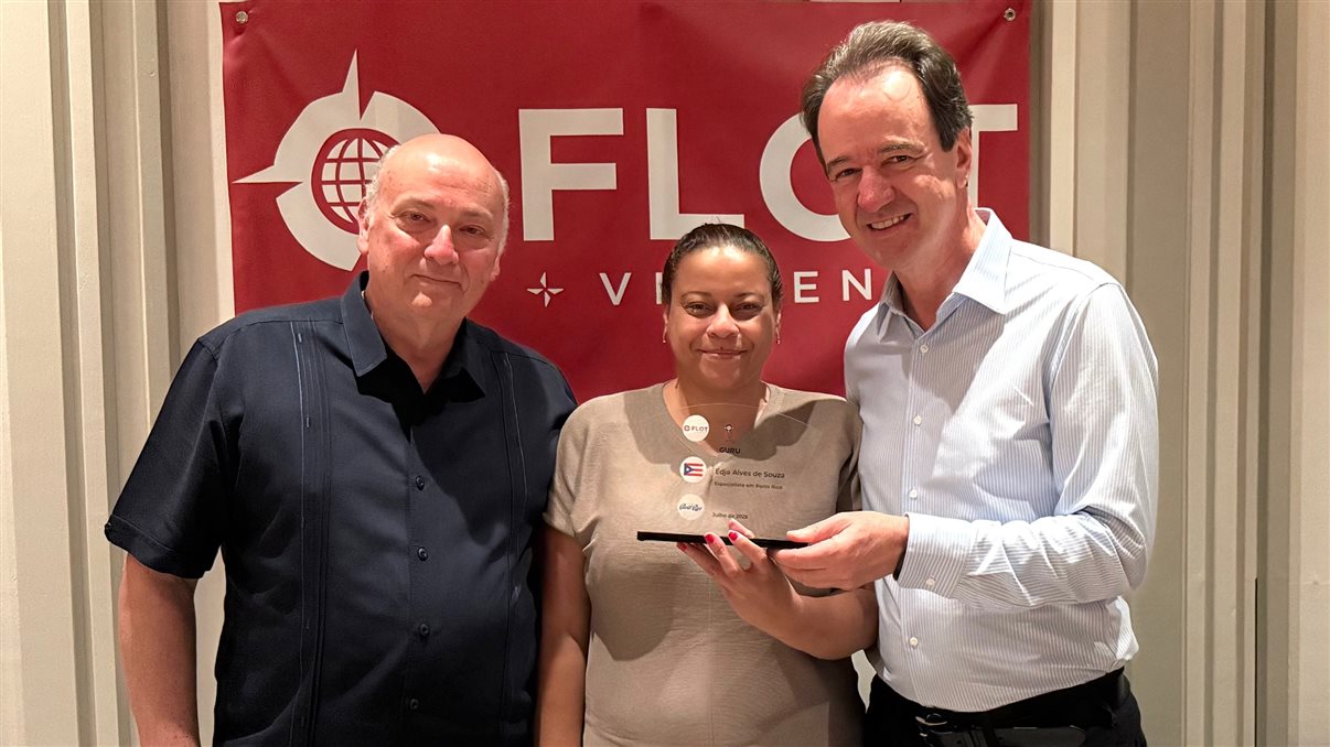 Francisco Blanch, Johanna González e Cristina Fernandes, da Discover Puerto Rico, e Eduardo Barbosa, da Flot