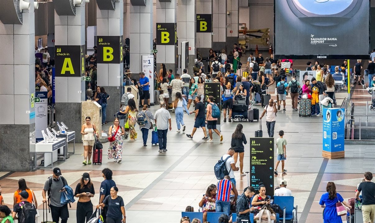 No mesmo período, foram registrados 13.437 voos comerciais, número 5,9% superior ao volume observado no segundo trimestre do ano anterior