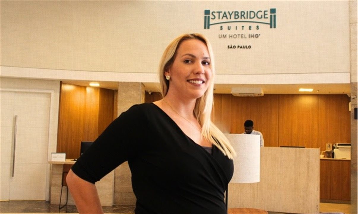 Beatriz Magalhães, nova diretora de Vendas e Marketing do Staybridge Suites São Paulo<br/>