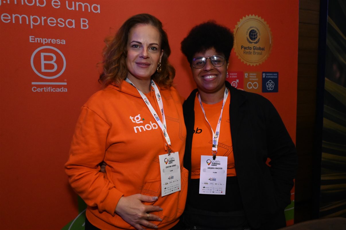 Danielly Aguiar, da Empetur, e Alex Bernardes, da LGBT+ Turismo Expo