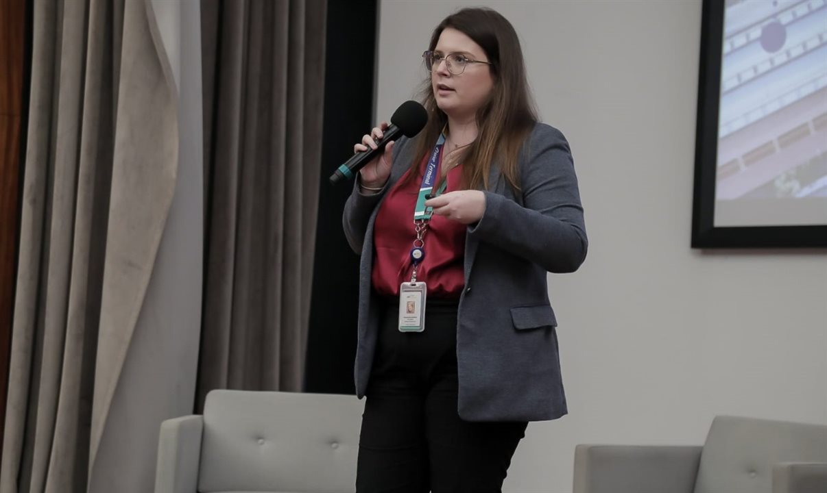 Alessandra Zoellner, assistente de Engenharia do Píer Mauá