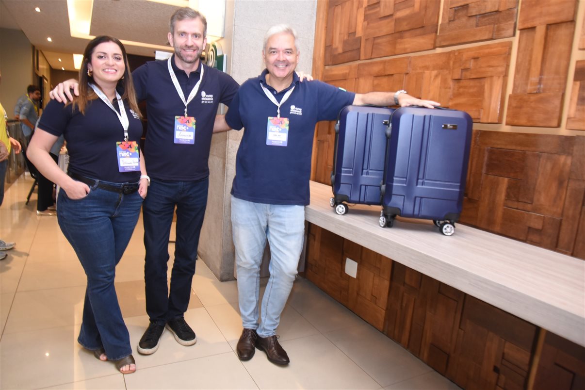 Carla Tardiane, do Sebrae-ES, e Paulo Maia, empresário que atua no ramo do Turismo no Espírito Santo