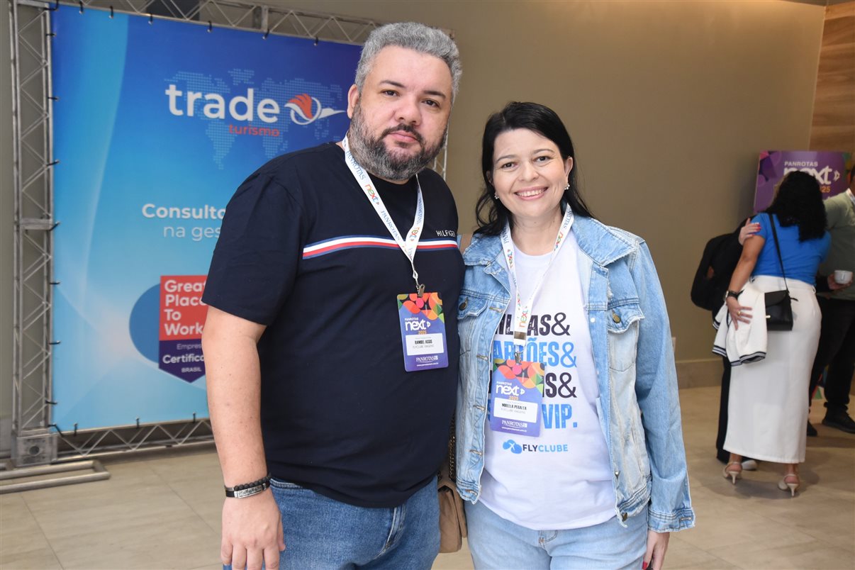 Carla Tardiane, do Sebrae-ES, e Paulo Maia, empresário que atua no ramo do Turismo no Espírito Santo