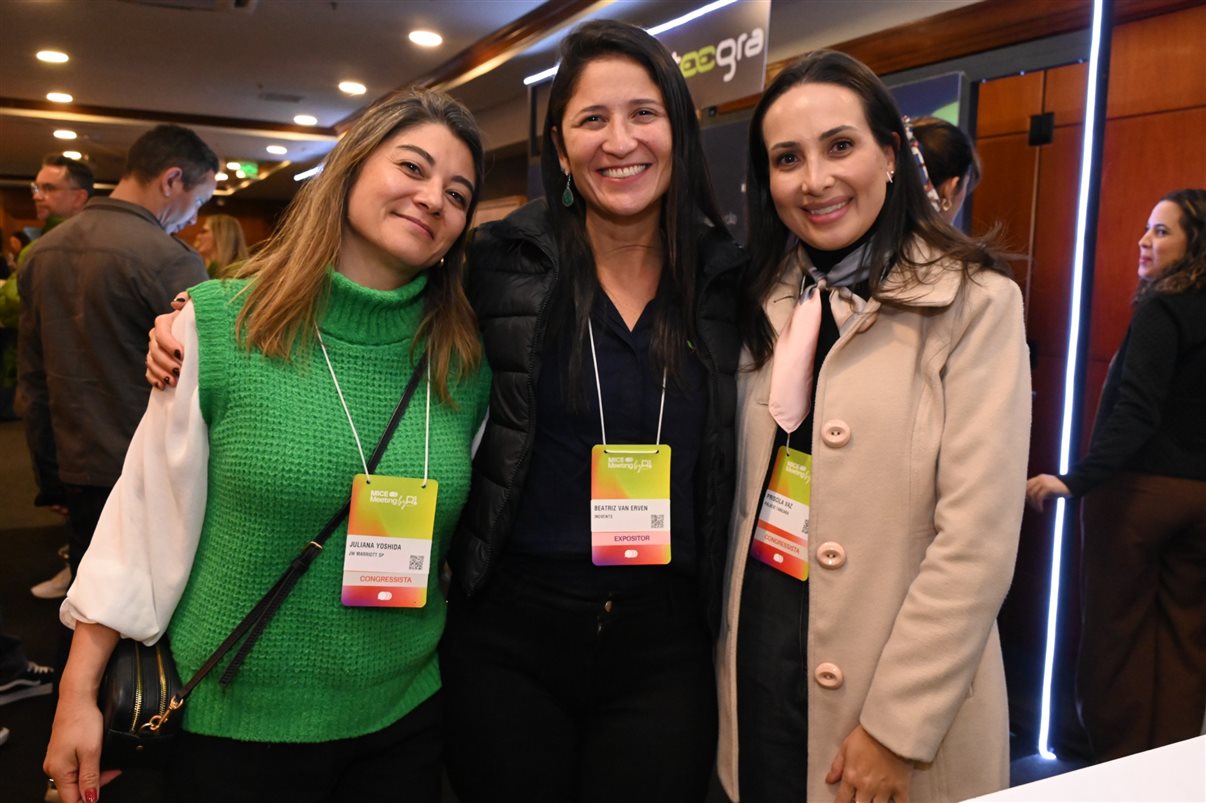 Juliana Yoshida, do JW Marriott, Beatriz Van Erven, da Inovents, e Priscila Vaz, do Palácio Tangará