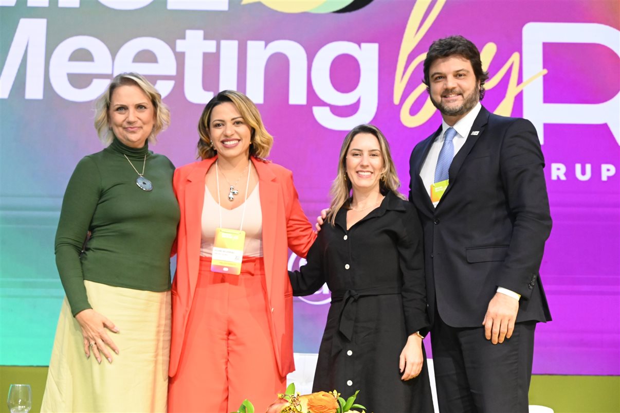 Roberta Nonis, da Evento Único, Giliane Belarmino, do Congresso Ganepão, Luciana Lentini, do Sheraton WTC, e Flávio Carrera, da Cava Segurança