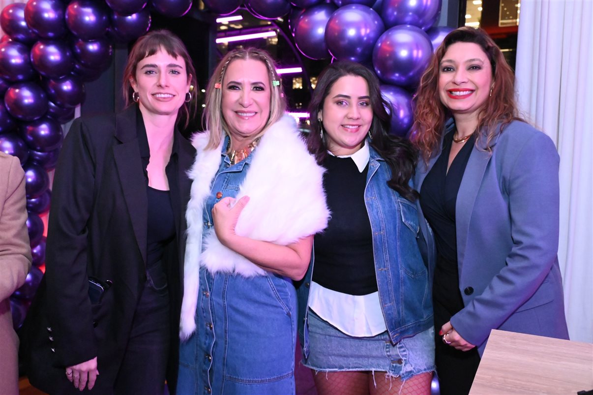 Renato Kiste, da Shift, Juliana Andrade, da Academia de Viagens Corporativas, e Simone Martins, da R1