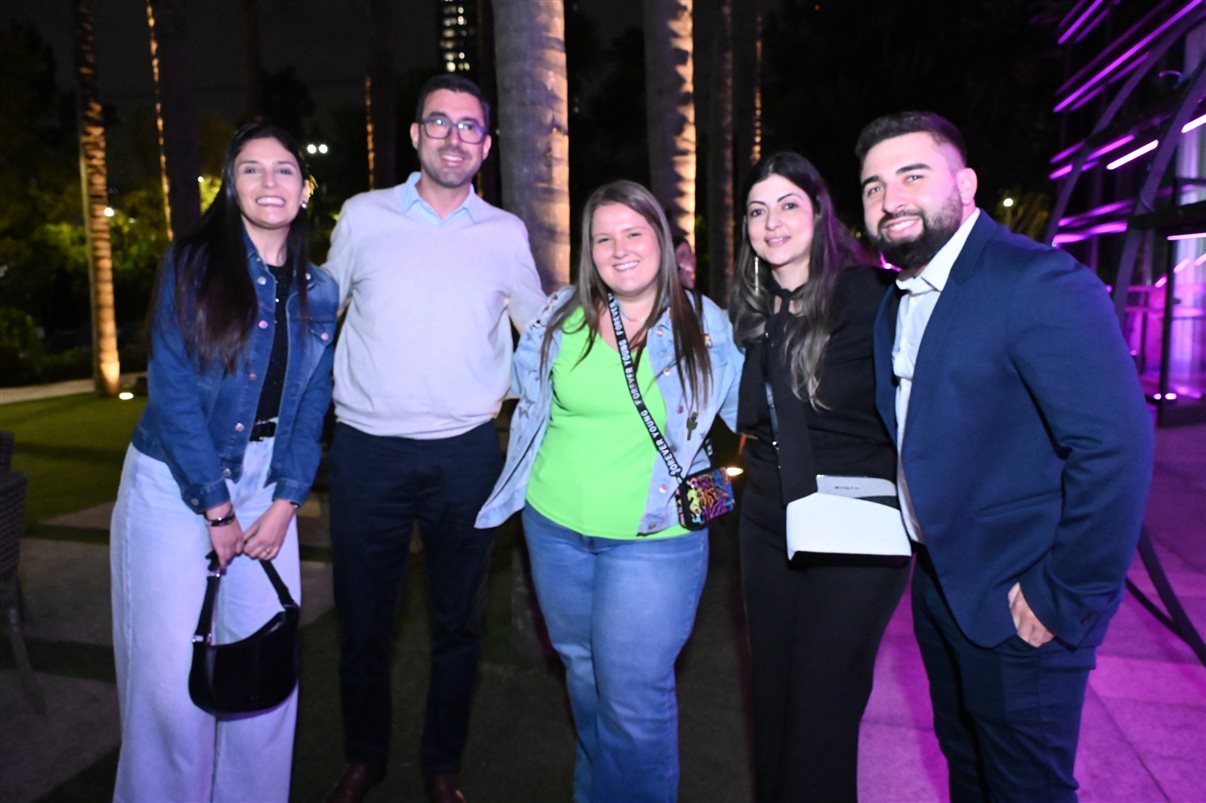 Renato Kiste, da Shift, Juliana Andrade, da Academia de Viagens Corporativas, e Simone Martins, da R1