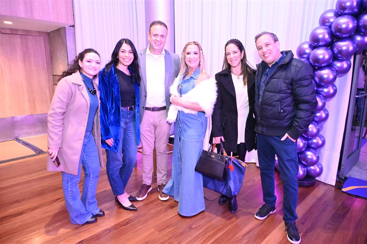 Renato Kiste, da Shift, Juliana Andrade, da Academia de Viagens Corporativas, e Simone Martins, da R1