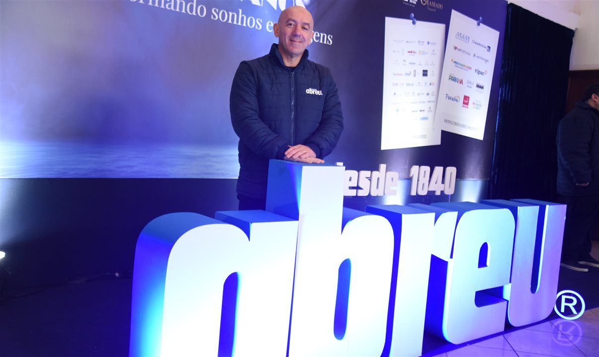 Diretor da operadora ressalta solidez e política pés no chão que orienta ações da empresa